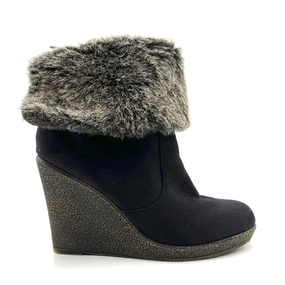 ZIGI SOHO GABRIEL wedged vegan suede boots size 10